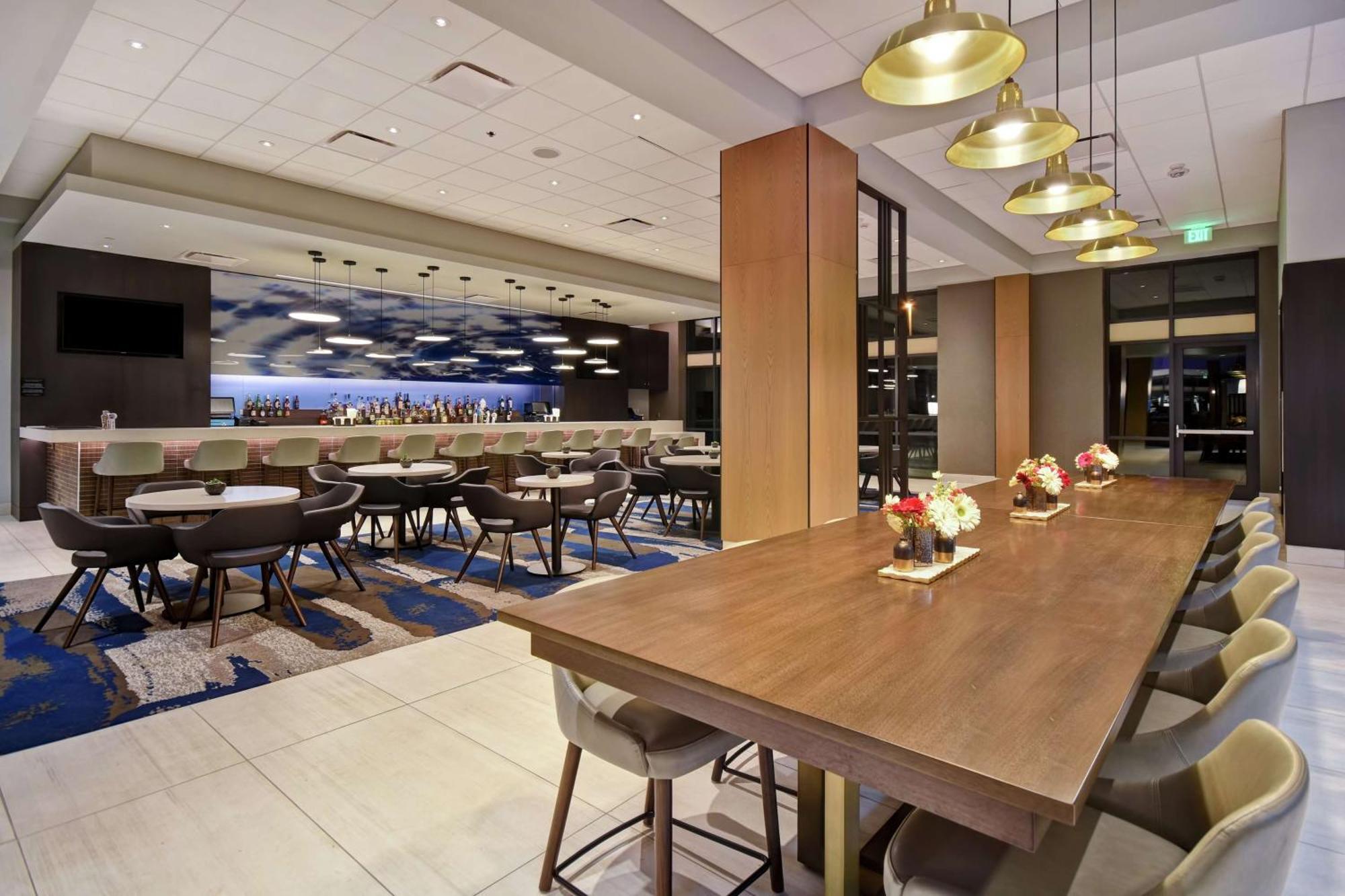 Embassy Suites By Hilton Raleigh Durham Research Triangle Cary Exterior foto